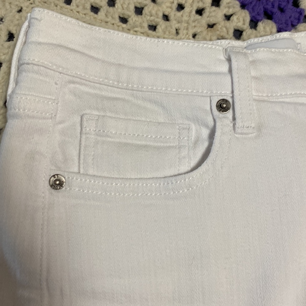 Pistola white denim frayed shorts - Picture 7 of 7